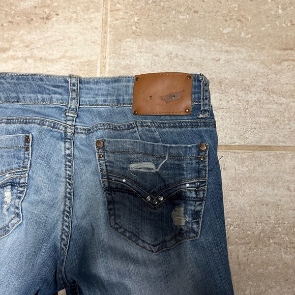 ๐EUC- PAPAYA DISTRESSED BOOT CUT JEANS SZ 7๐๐ - Picture 4 of 9